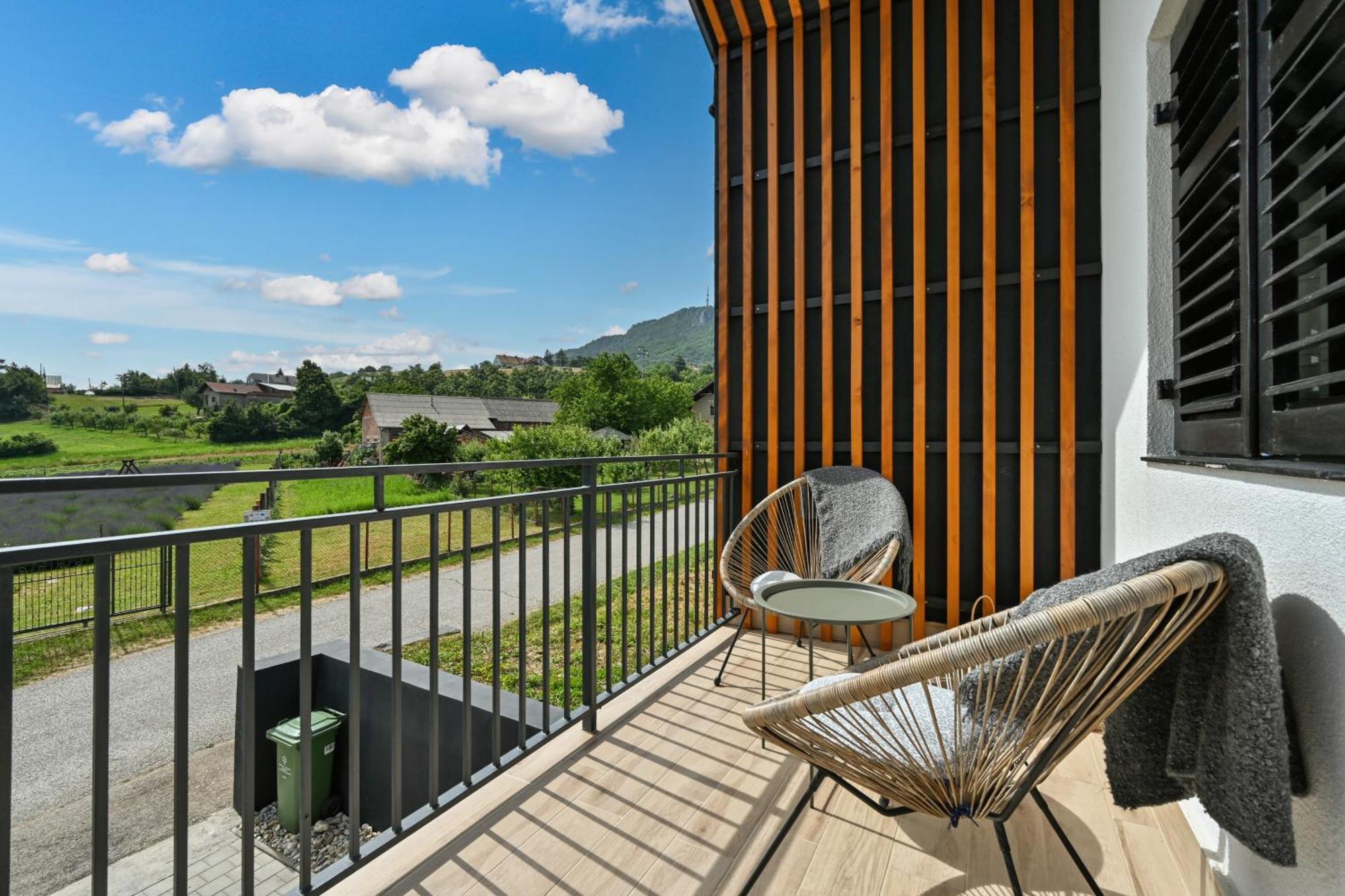 Vacation Home - Nest Kalnik Екстер'єр фото